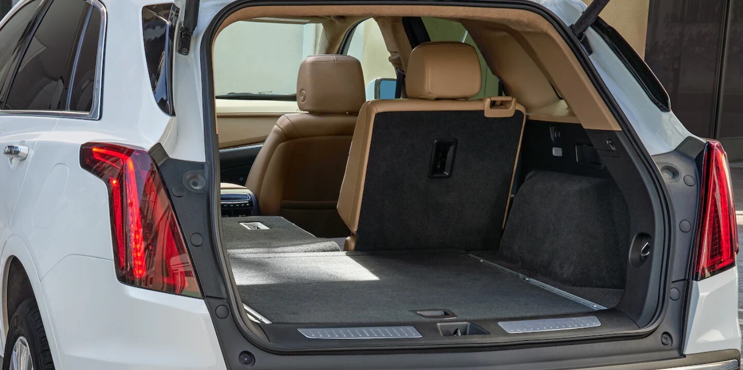 2022 Cadillac XT5 Storage Space