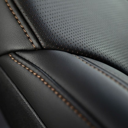 my24-ct5-features-interior-premi.jpeg
