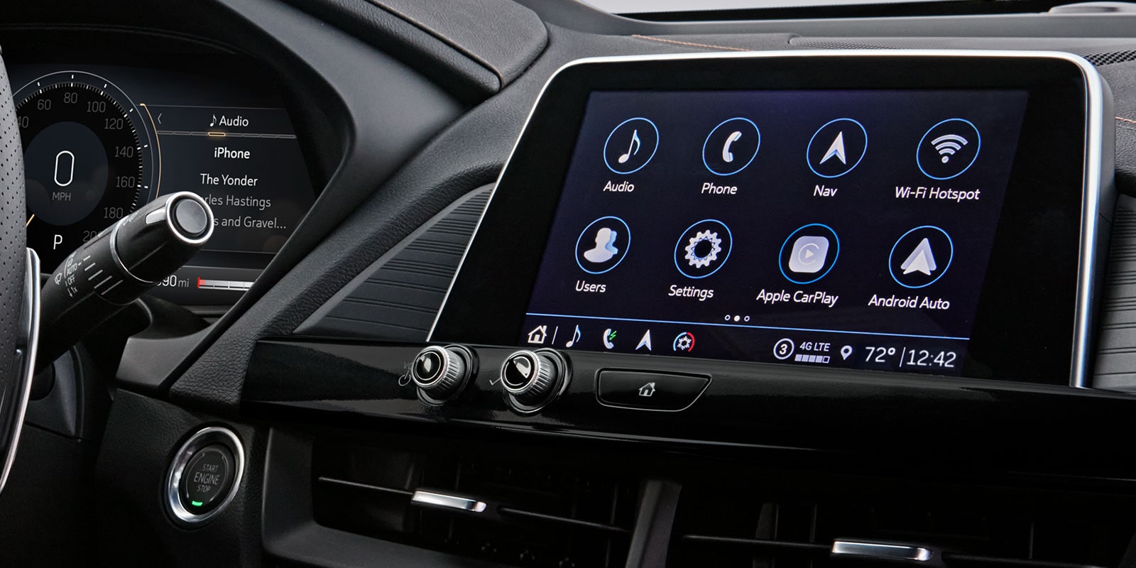 my23-ct4-gallery-modal-interior-04.jpg