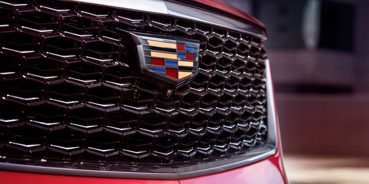 2024 Cadillac XT4 Grille Design