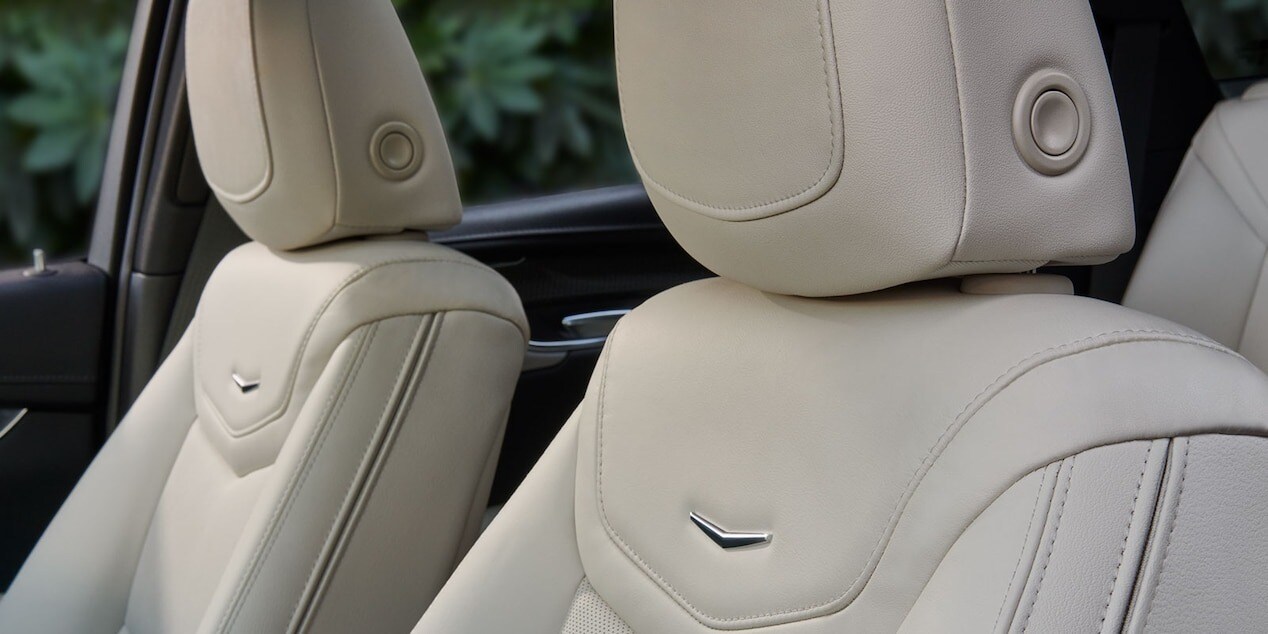 2024 Cadillac XT5 Leather Trim