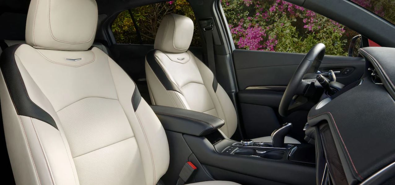 Front Row of the 2022 Cadillac XT4