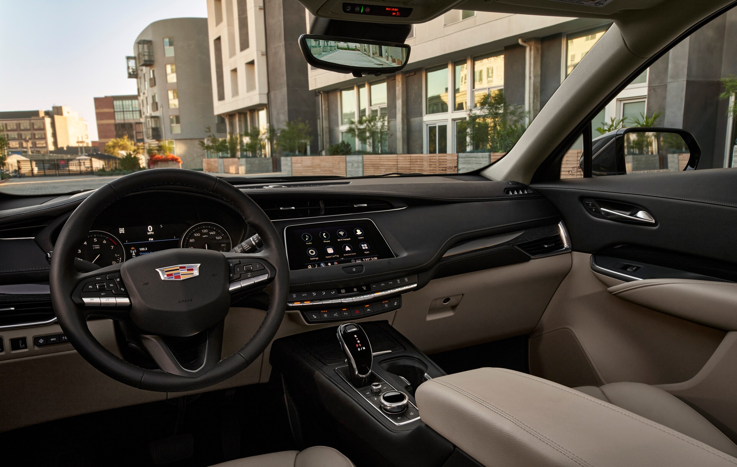 2021 XT4 Dashboard