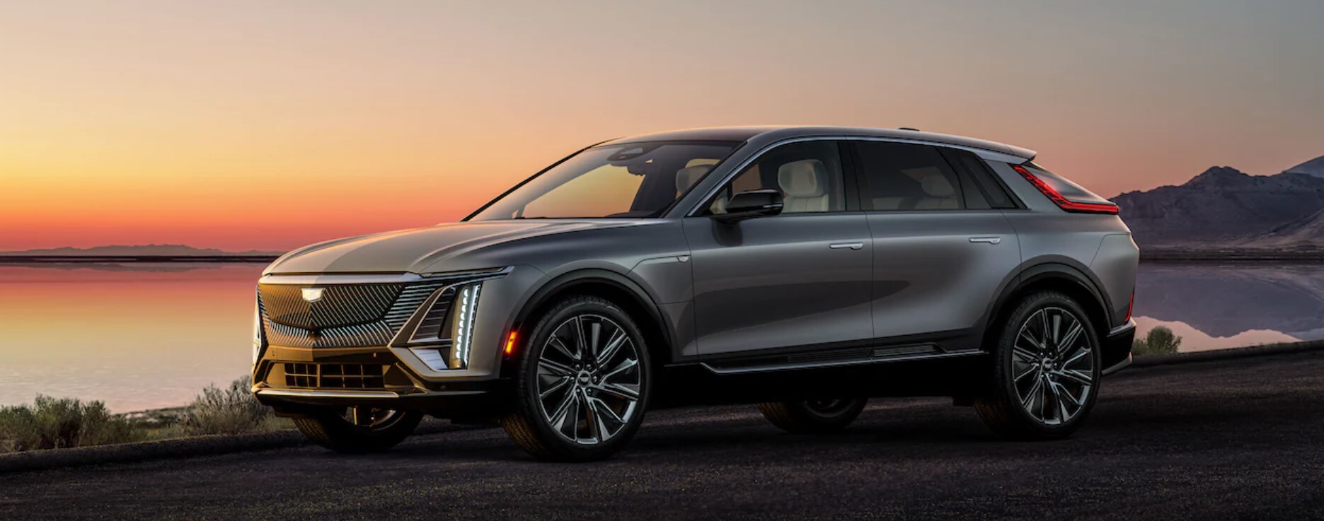2023 Cadillac LYRIQ Key Features near Geneva, IL