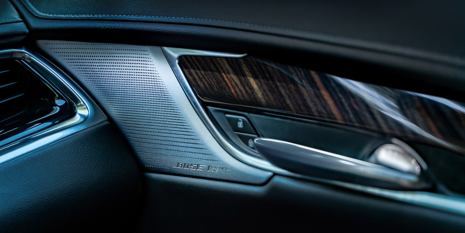 Bose Audio System in the 2022 Cadillac XT6