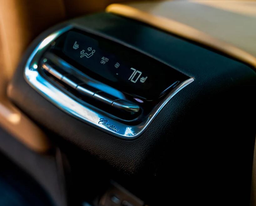 Climate Control in the 2022 Cadillac XT6