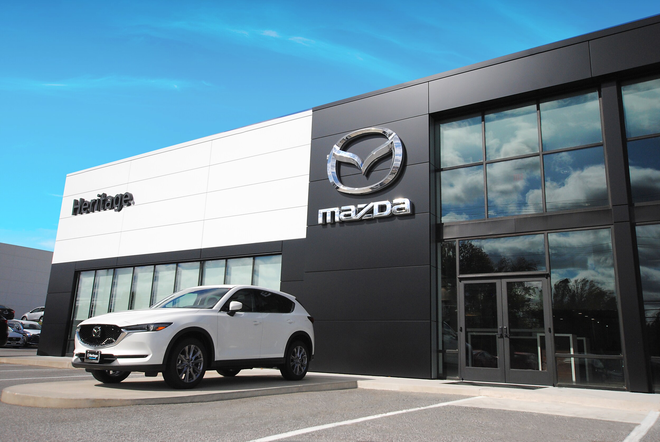 Htg-SL_Mazda_BA_Exterior-2.jpg