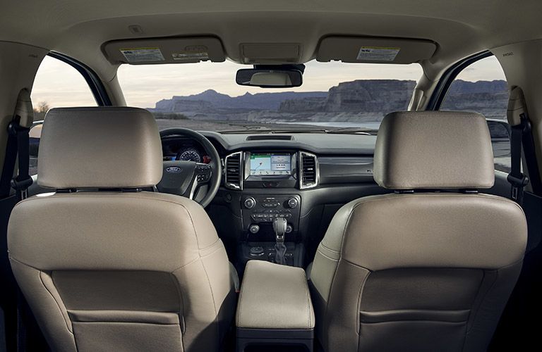 2021-Ford-Ranger-interior-B-4_o.jpg