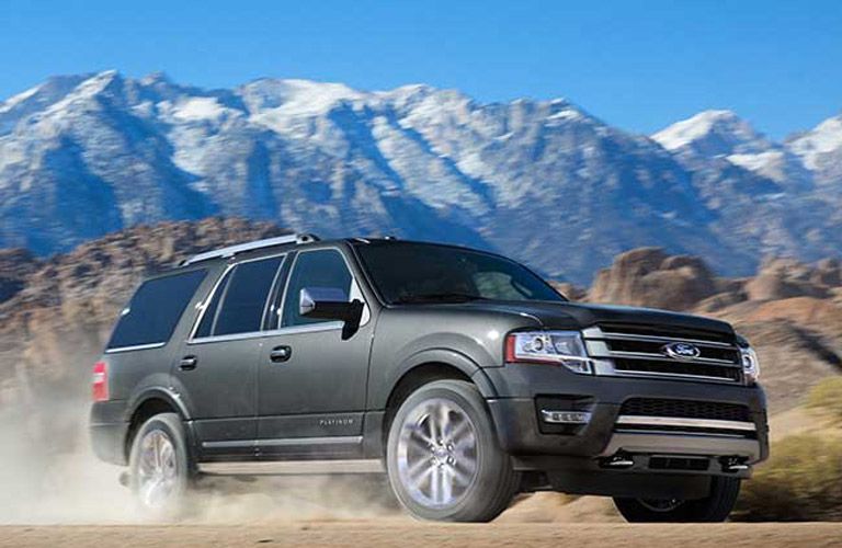 2017 Ford Expedition - Mountains.jpg