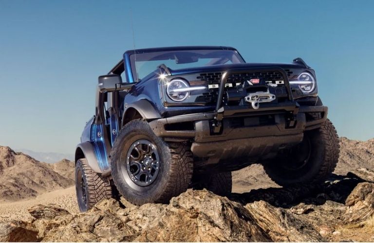 2021 Ford Bronco parked on rocks_o.jpg