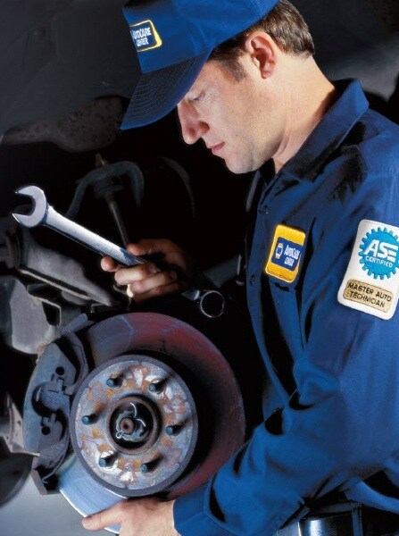 Brake-Technician photo v2.jpg