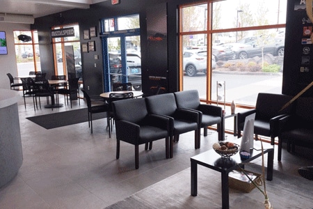 Herzog-Meier Mazda Customer Waiting Area