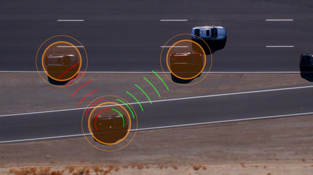 Honda Sensing 1.JPG A Honda vehicle utilizing its sensing technology to identify other vehicles on the road.