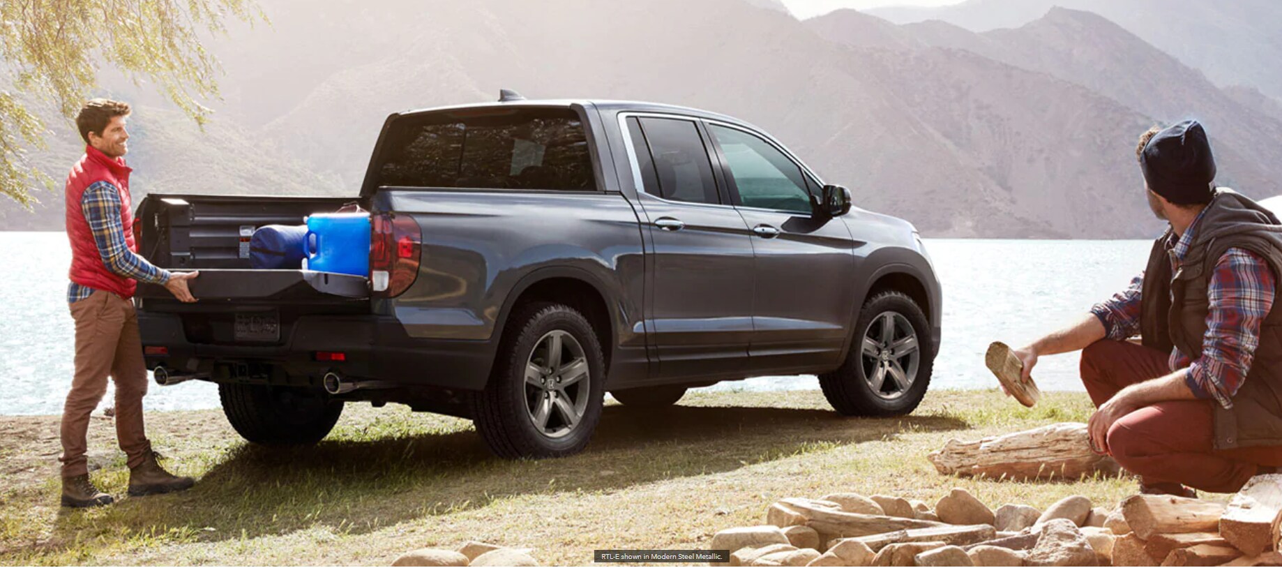 2022-Honda-Ridgeline-1.PNG rear-view-of-2022-honda-ridgeline