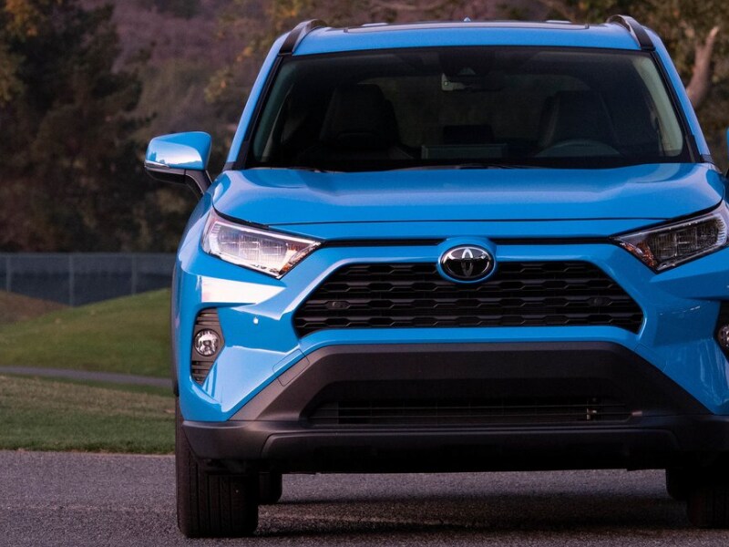 2019 Toyota RAV4 front exterior view