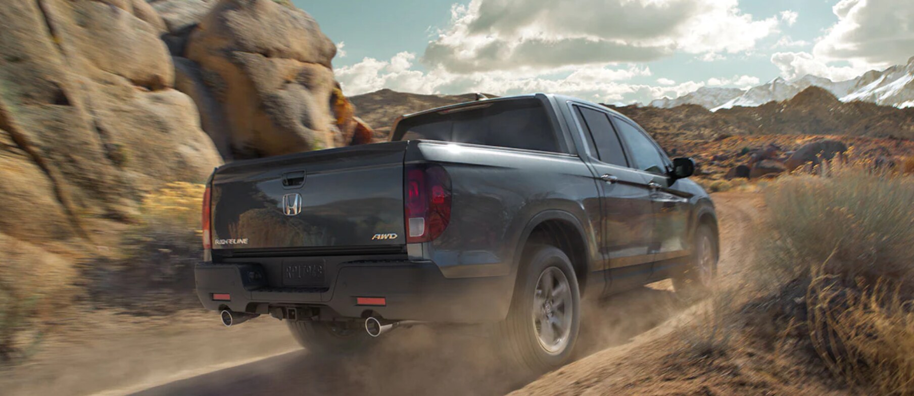 2023-honda-ridgeline-3.PNG