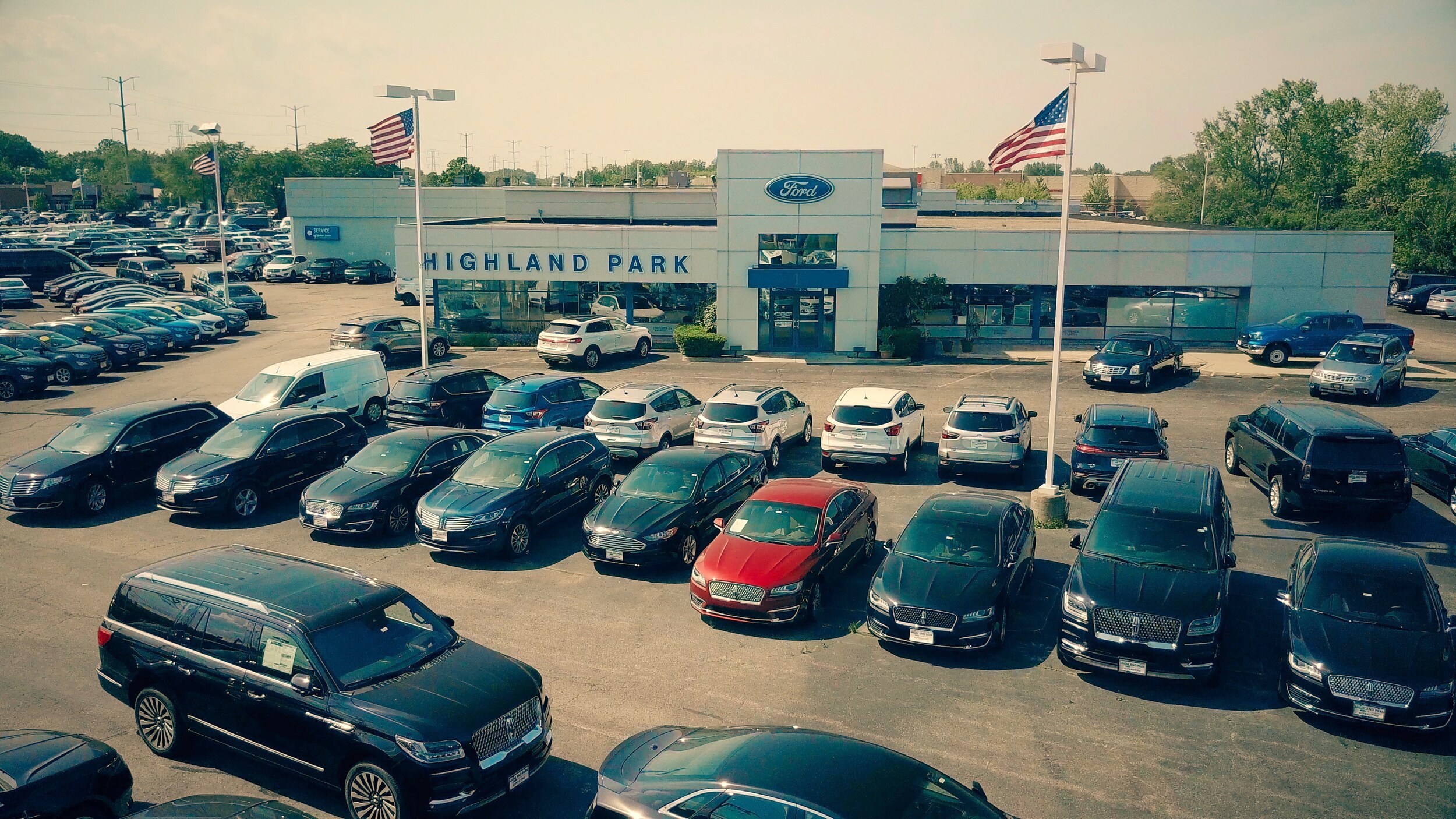 Highland Park Ford (only ) Exterior image.jpg
