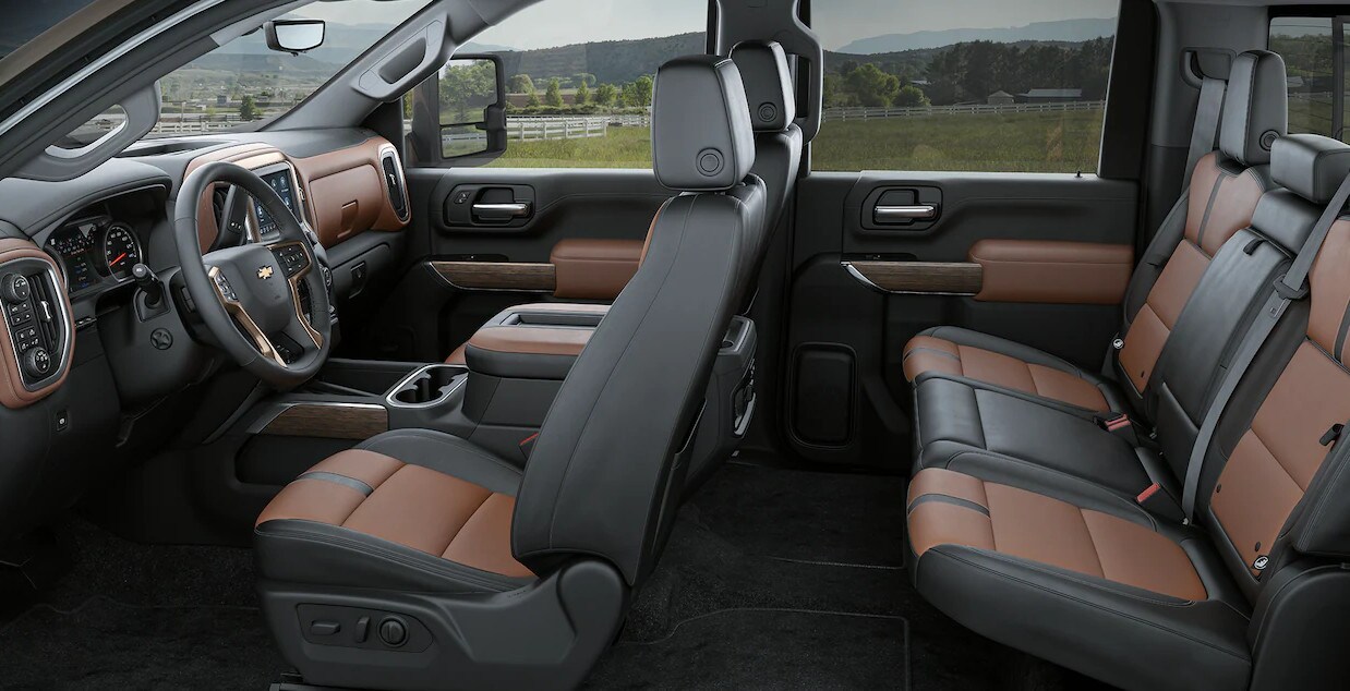 2022 Chevrolet Silverado 3500HD Interior 2022 Chevrolet Silverado 3500HD Interior