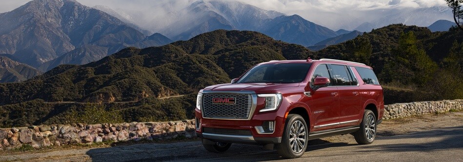 2022-GMC-YukonXL-Denali-SUV-L01.jpeg