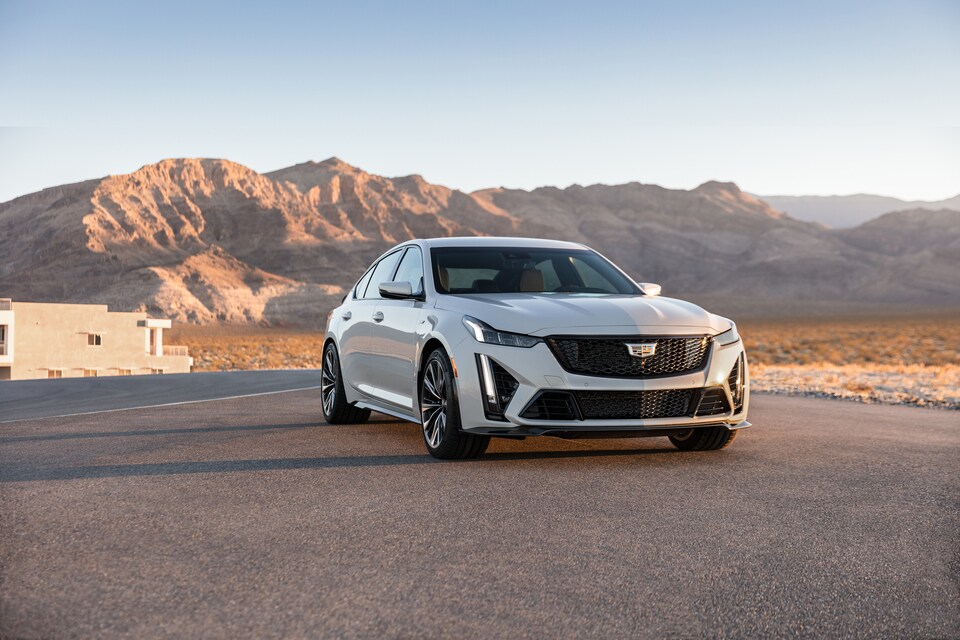 2022-Cadillac-CT5-VSeries-Sedan-L01.jpeg