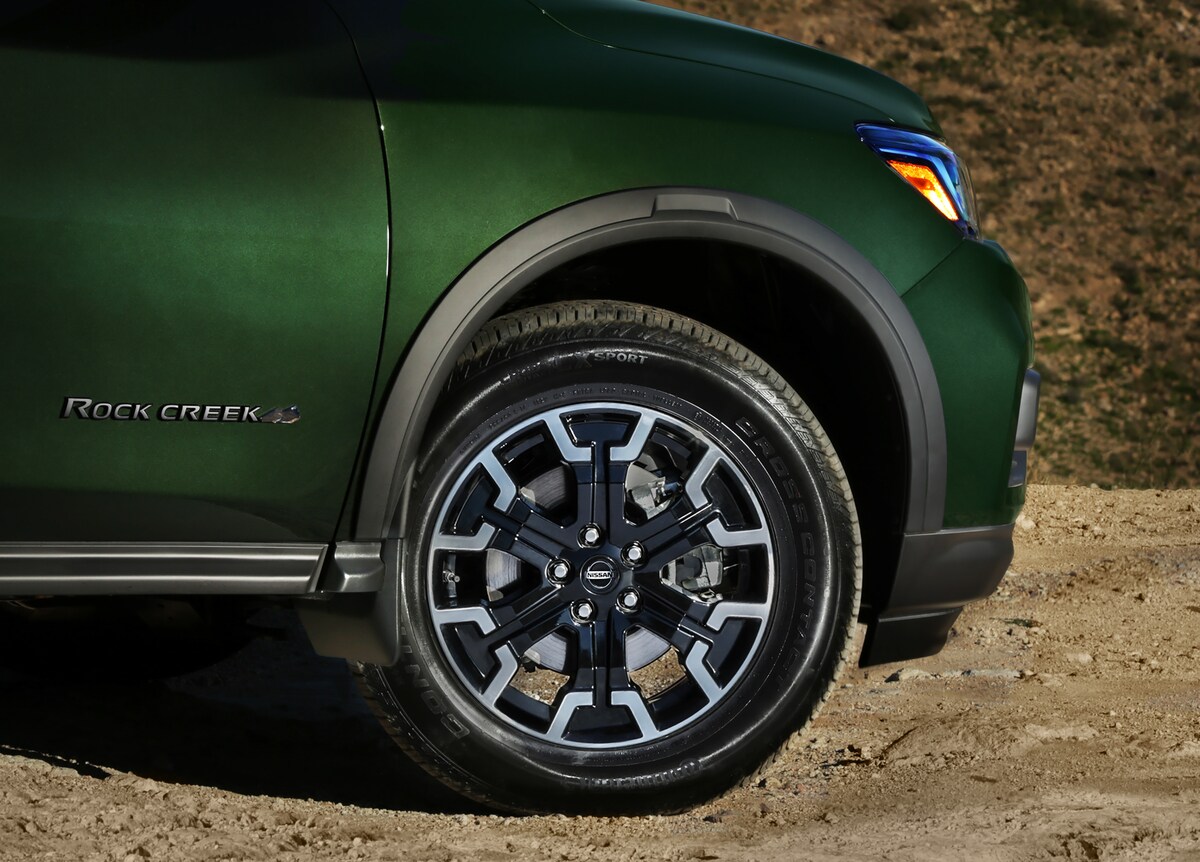 Nissan_Pathfinder_Rock_Creek_16.jpg