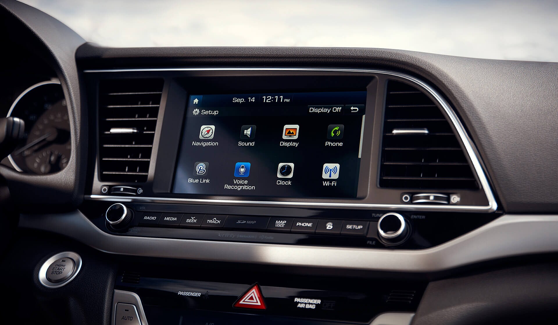 2017 Hyundai Elantra interior