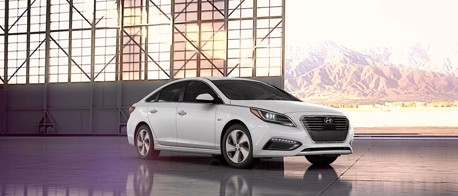 2016 Hyundai Sonata Hybrid Plug-IN.png