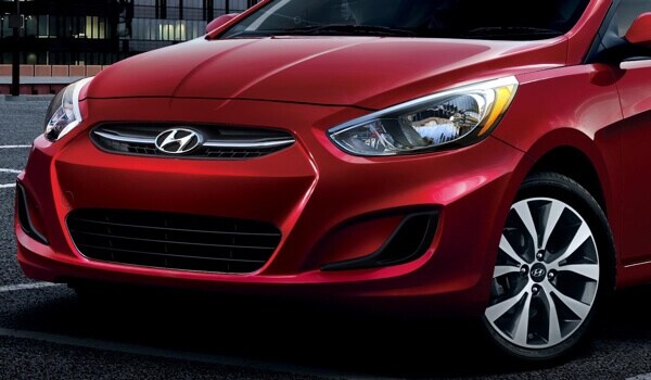 2017 Hyundai Accent Exterior.jpg