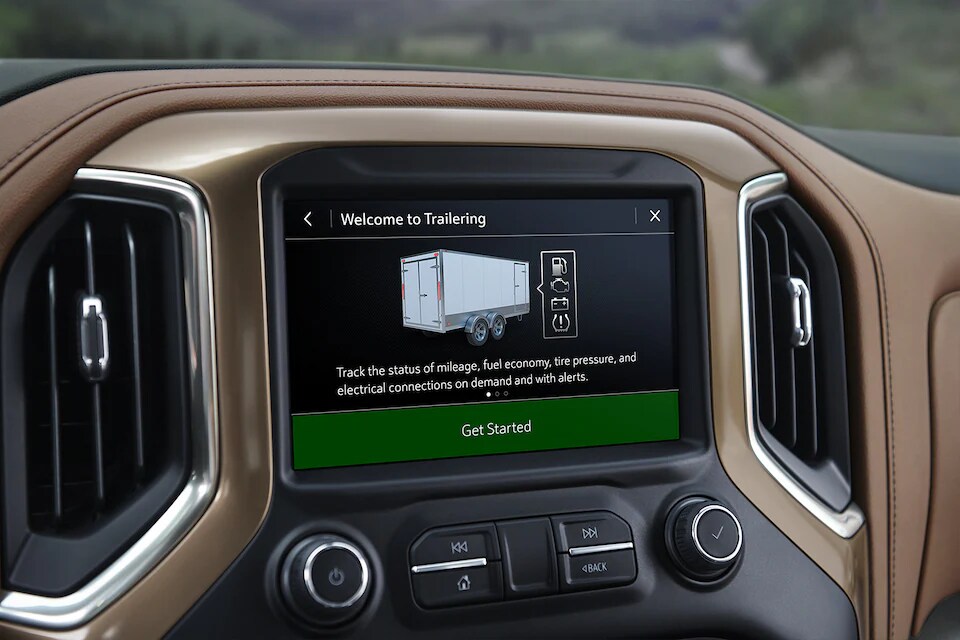 2022-silverado-ltd-towing-03.png
