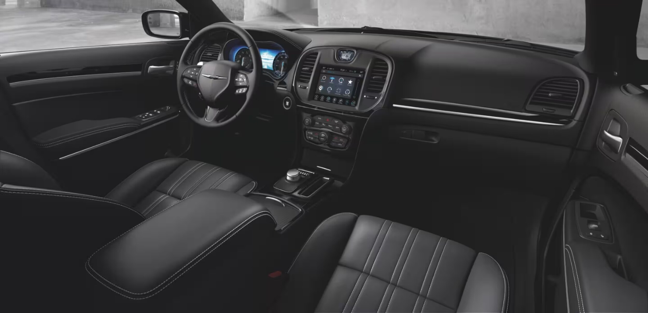 2023-chrysler-300-gallery-6-interior.jpg.image.2880%20copy.jpg