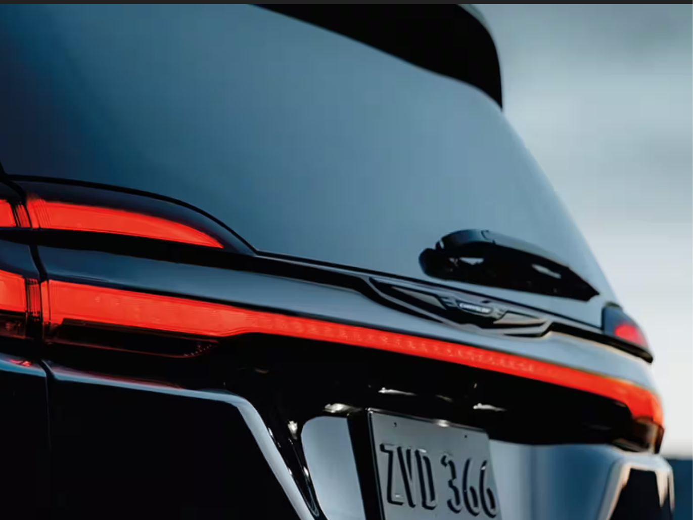 2024%20Chrysler%20Pacifica%20Trunk.png