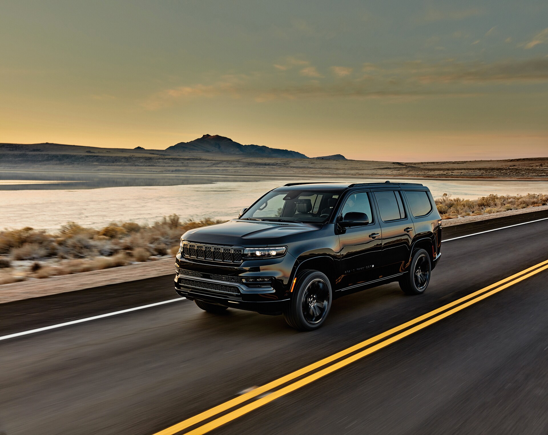 2024-jeep Grand Wagoneer .jpg