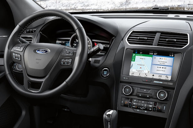 Ford Edge dashboard with SYNC®