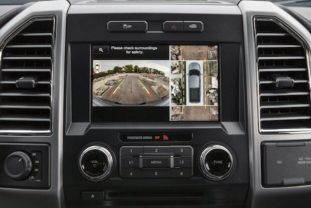 2018 Ford F-150 360-Degree Camera with Split-View Display