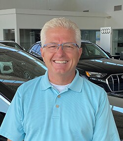 Glen Damboise-EHCC Mgr Trainee.jpg