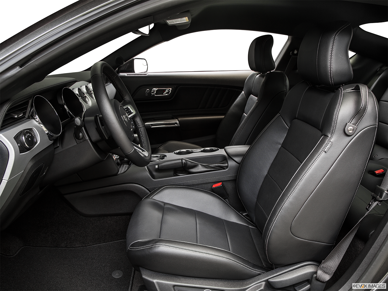2015_Mustang_2.png
