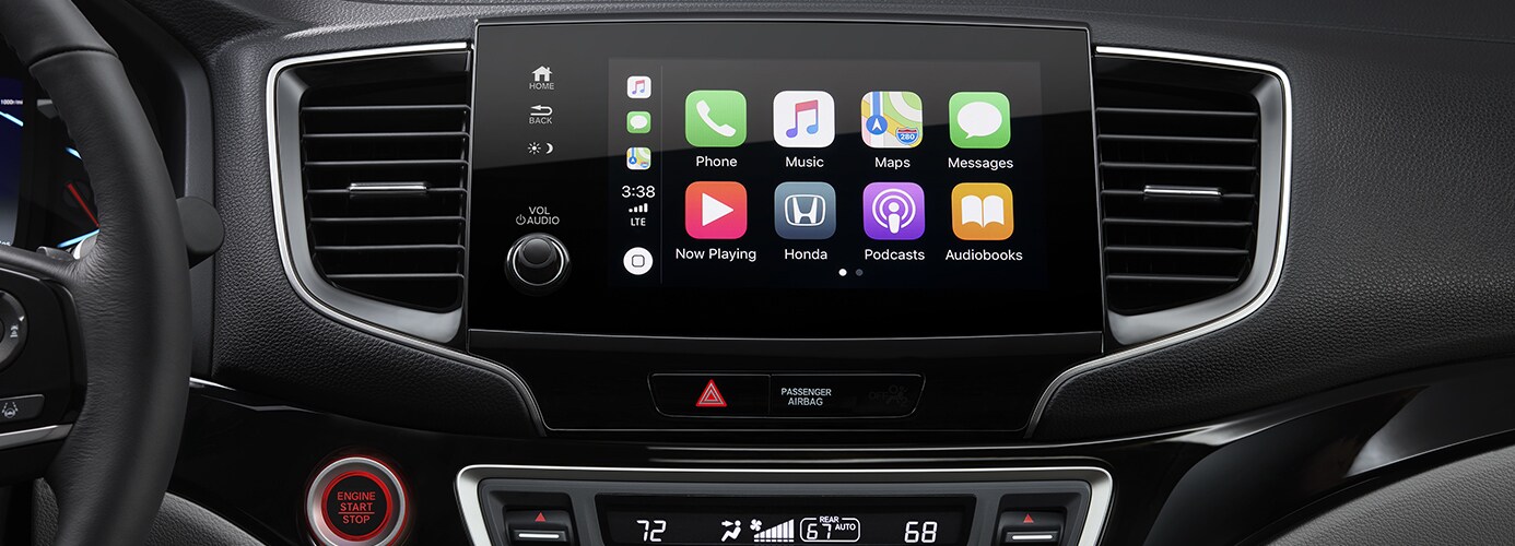8-inch Display Audio touchscreen 8-inch Display Audio touchscreen