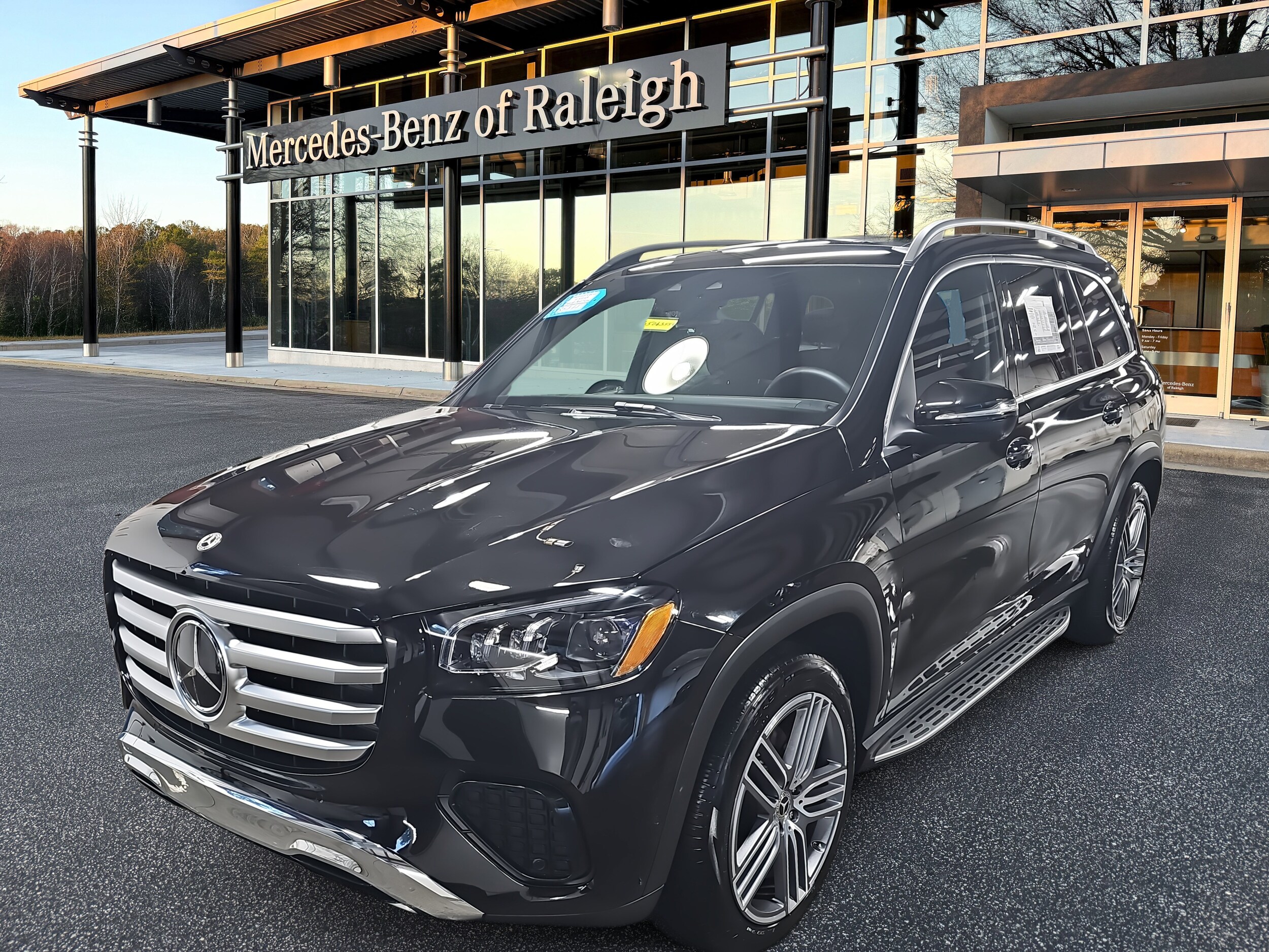 2025 Mercedes-Benz GLS 450 4MATIC® SUV