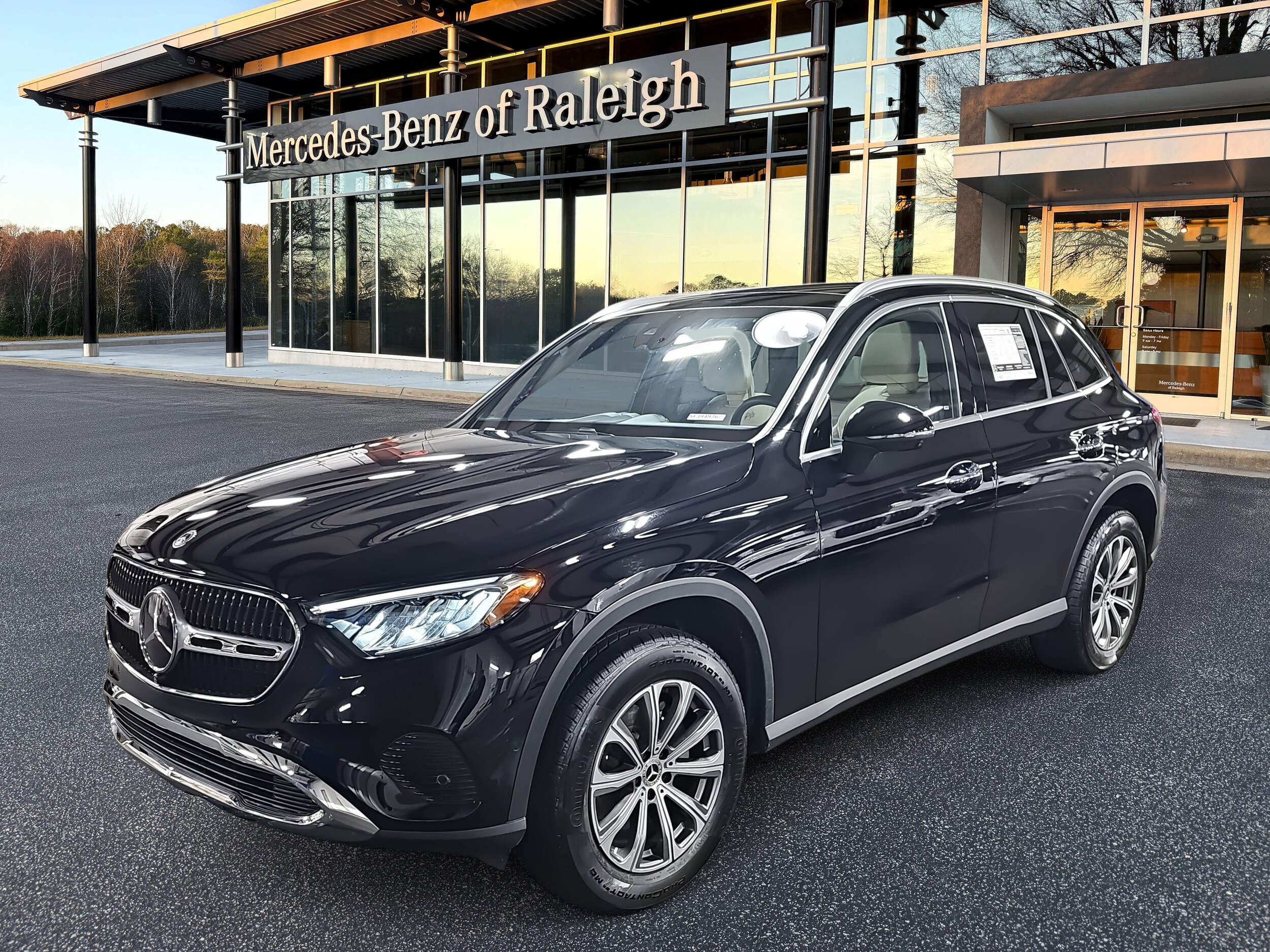 2025 Mercedes-Benz GLC 300 4MATIC® SUV