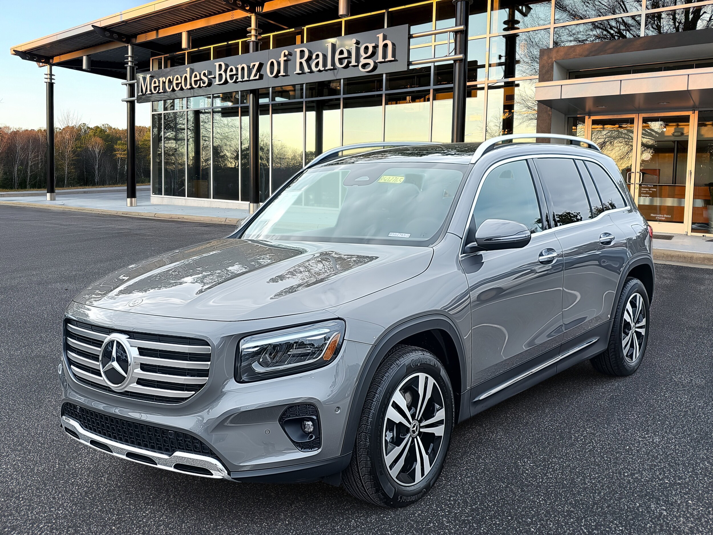 2025 Mercedes-Benz GLB 250 SUV