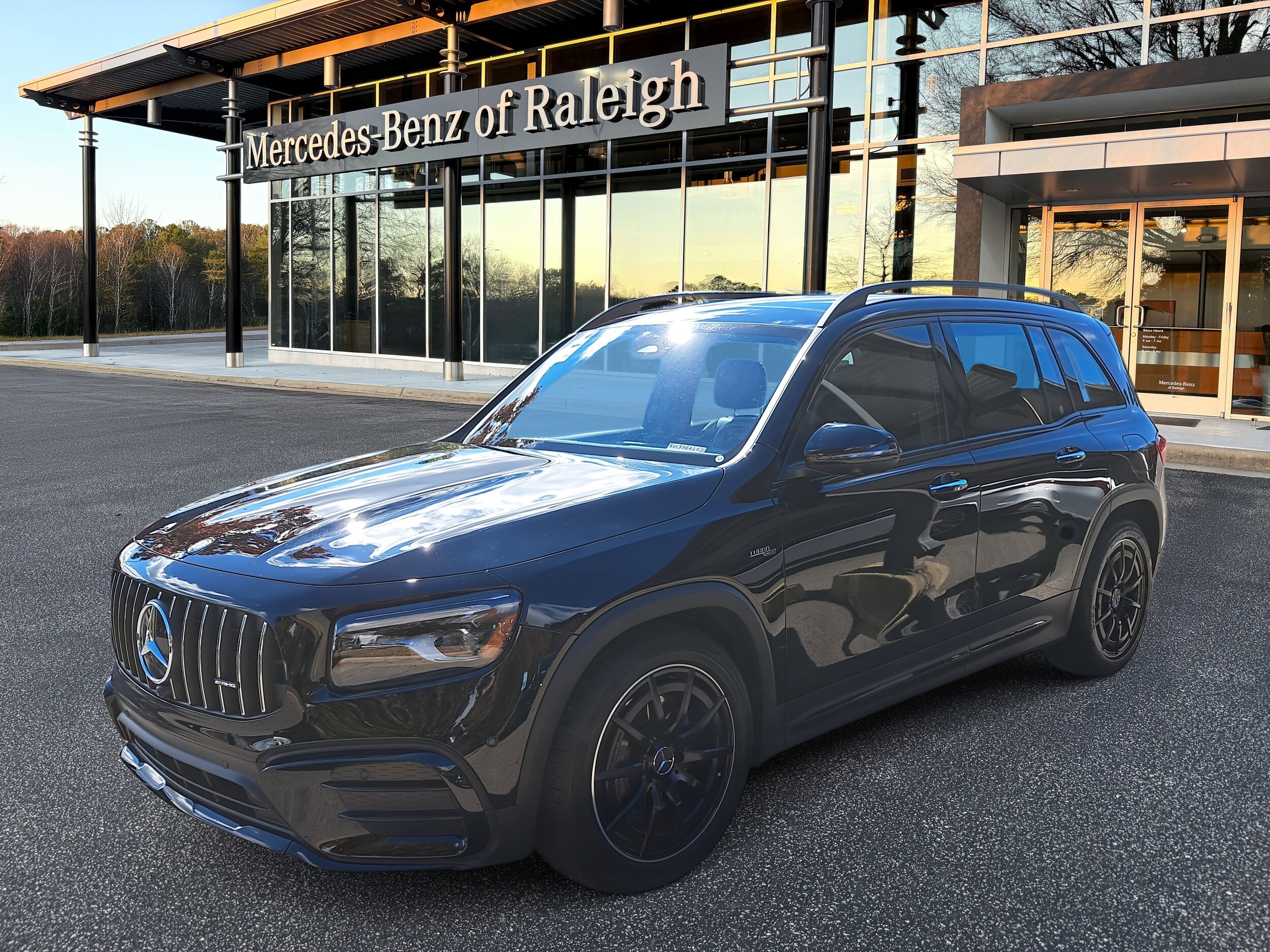 2025 AMG® GLB 35 4MATIC® SUV