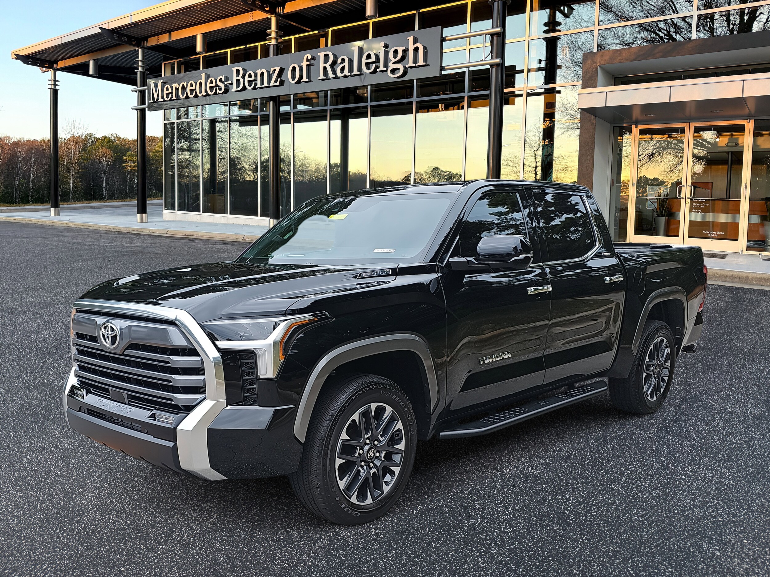 2025 Toyota Tundra 4WD Limited Hybrid