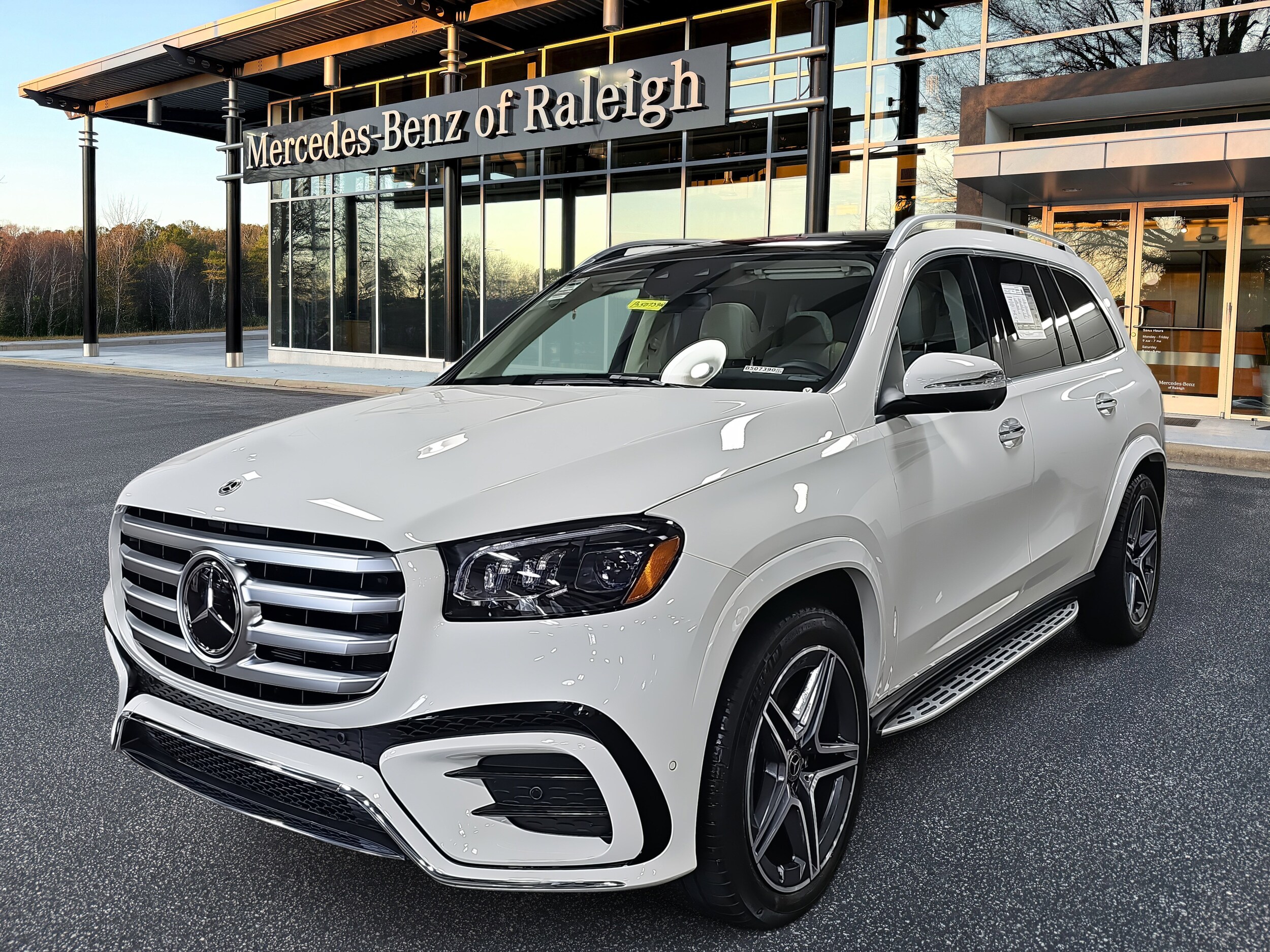 2025 Mercedes-Benz GLS 450 4MATIC® SUV