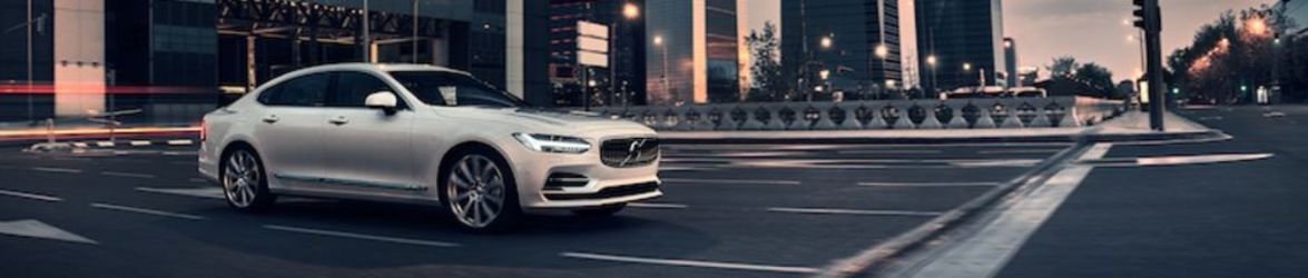 2019-Volvo-S90-Inscription-T8-Sedan-L05 (1).jpeg