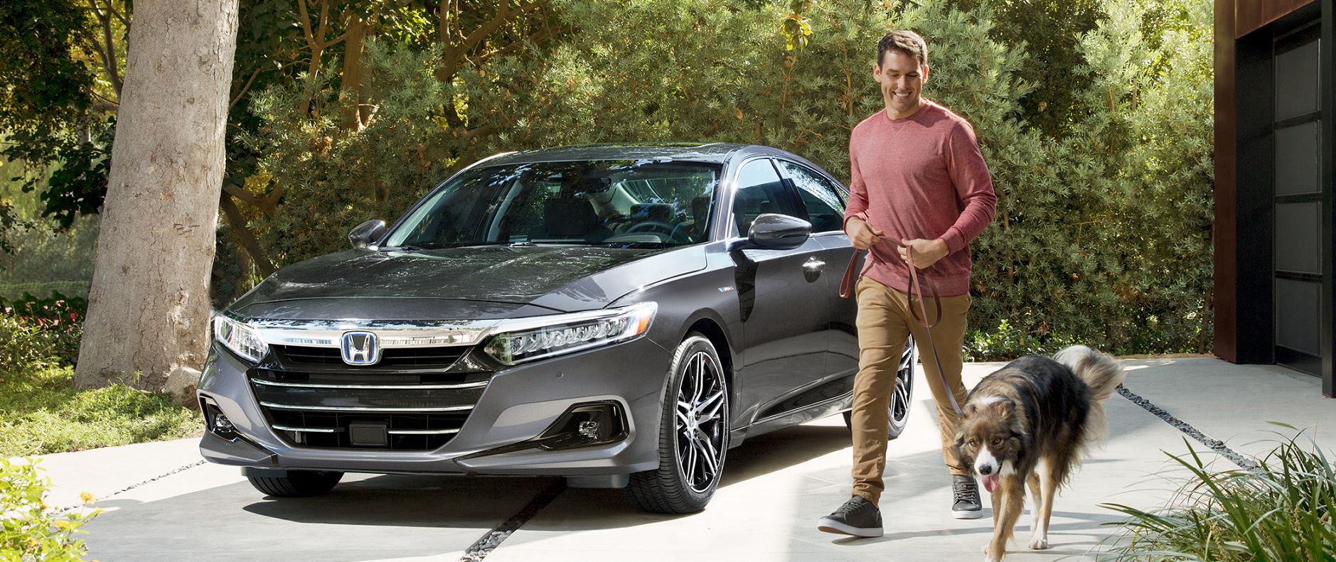 2021-Honda-AccordHybrid-Touring-Sedan-L03b.JPG