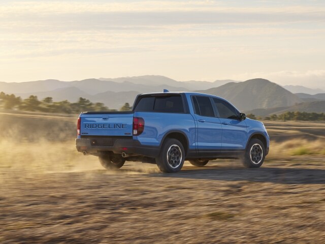 2025 Honda Ridgeline rear.jpg 2025 Honda Ridgeline Rear