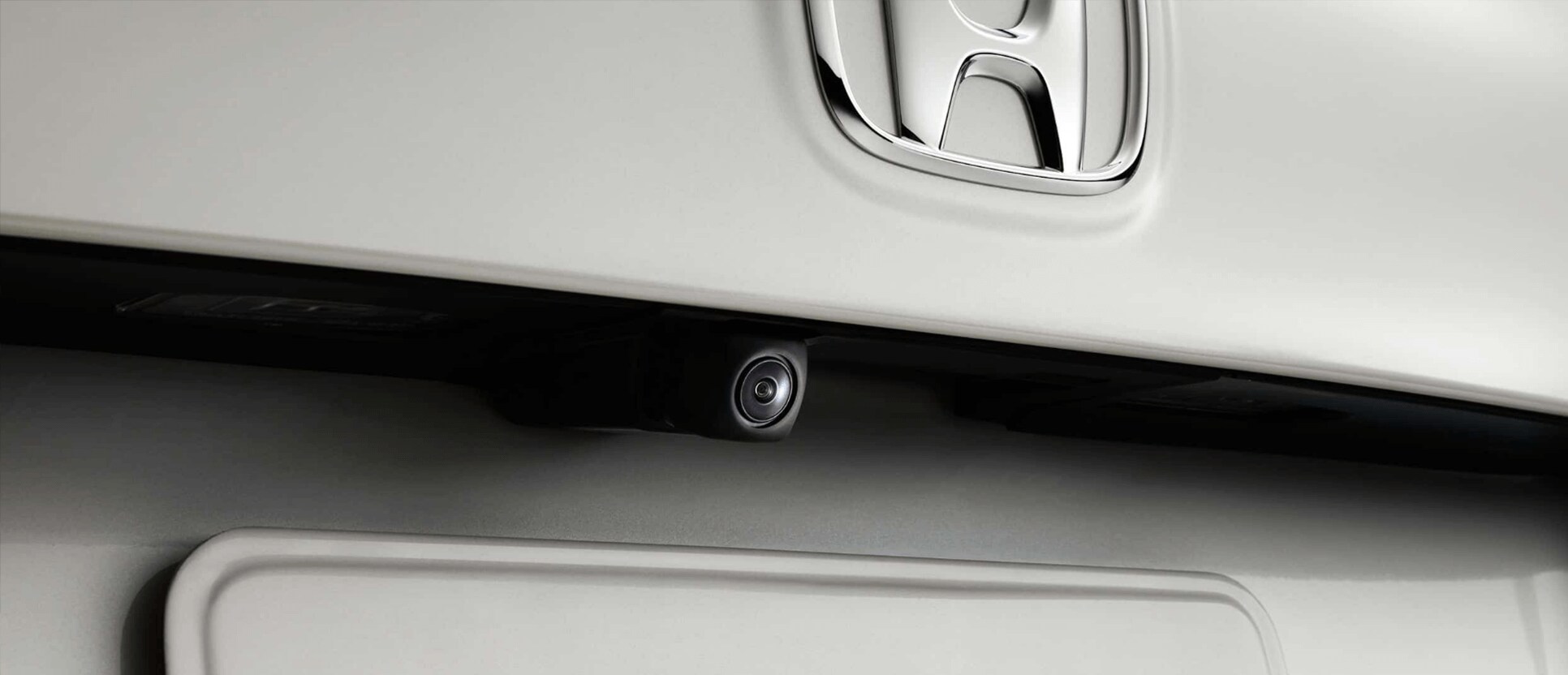 Honda Pilot rearview camera.png