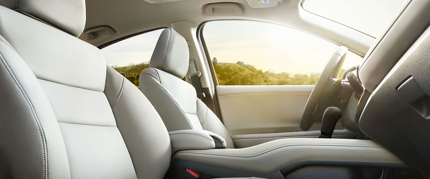 2018 Honda HR-V Gallery Interior1.jpg