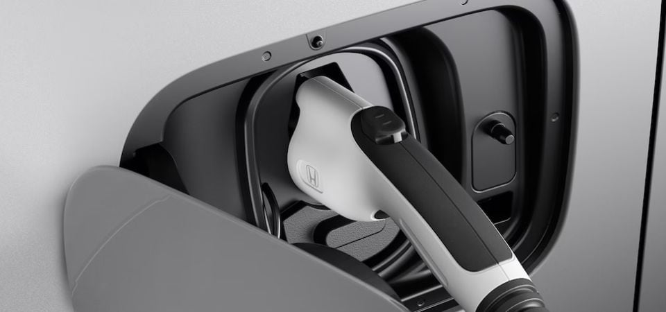 Honda_2024_Prologue_Fast_Charging (2).jpg