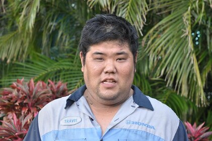 Staff member Travis Kondo from 7611ad307621